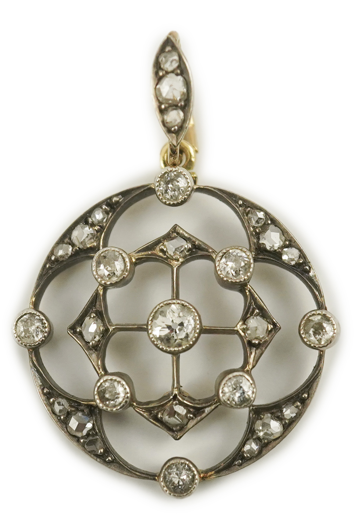 A cased Belle Epoque gold, rose and round cut diamond cluster set open work pendant/brooch